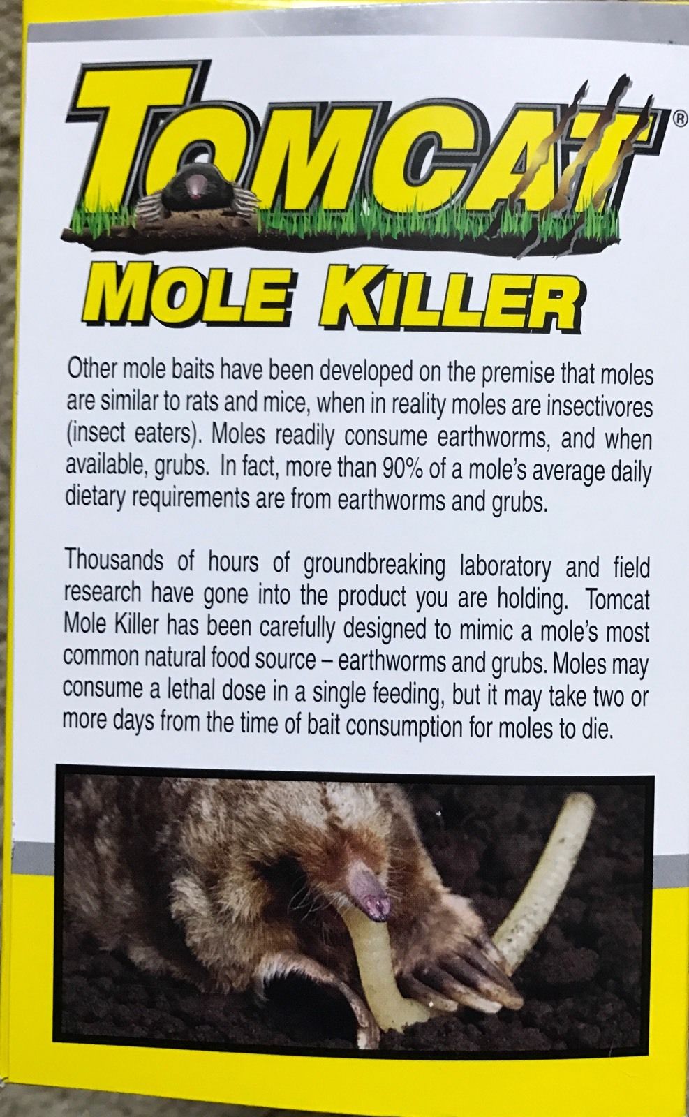  Tomcat Mole Killer, Mimics Natural Food Source